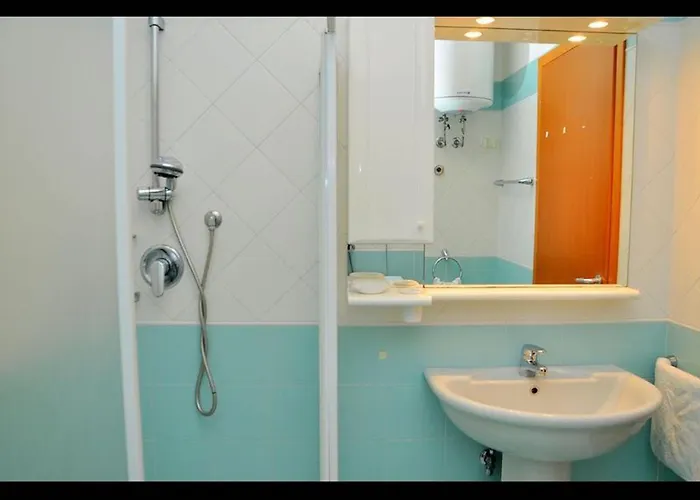 Bright Flat Next To The In 비비오네