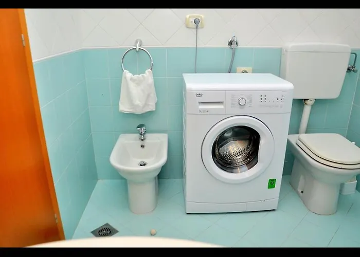 아파트 Bright Flat Next To The In