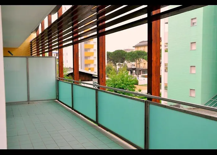 Bright Flat Next To The In 아파트